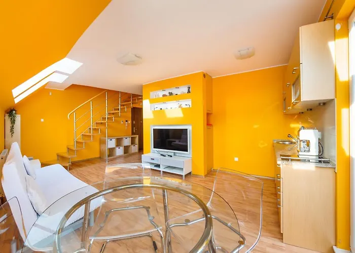 Latarnia, Sun & Snow *